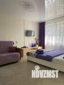 1-к квартира, посуточно, 32м2, 1/5 этаж