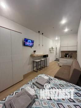 Студия квартира, посуточно, 24м2, 3/25 этаж