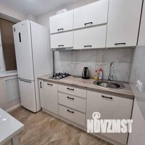 2-к квартира, посуточно, 40м2, 8/9 этаж