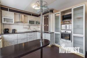 3-к квартира, посуточно, 80м2, 1/1 этаж