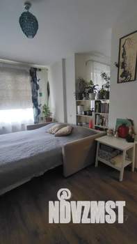 Студия квартира, посуточно, 35м2, 6/25 этаж