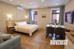 Студия квартира, посуточно, 38м2, 1/4 этаж