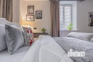 Студия квартира, посуточно, 31м2, 1/3 этаж