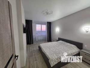 1-к квартира, посуточно, 43м2, 18/25 этаж