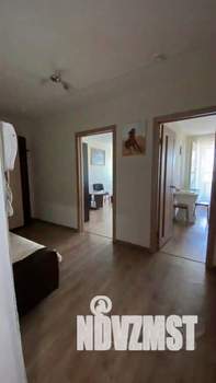 1-к квартира, посуточно, 42м2, 1/1 этаж