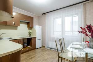1-к квартира, посуточно, 45м2, 1/1 этаж