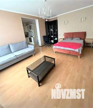 2-к квартира, посуточно, 55м2, 6/18 этаж