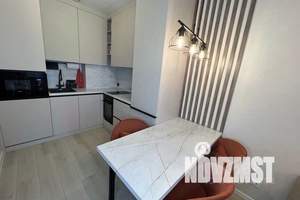 1-к квартира, посуточно, 38м2, 12/18 этаж