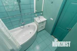 1-к квартира, посуточно, 37м2, 16/18 этаж