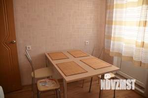 1-к квартира, посуточно, 42м2, 16/17 этаж