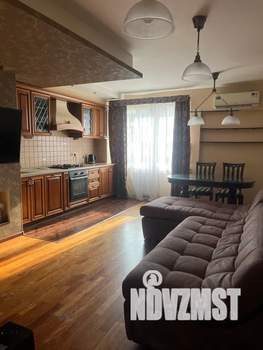 1-к квартира, посуточно, 62м2, 6/10 этаж