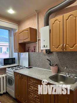 1-к квартира, посуточно, 28м2, 3/4 этаж