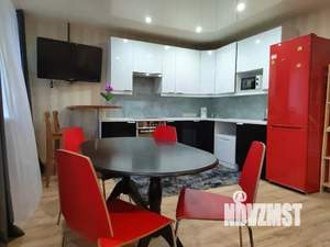 1-к квартира, посуточно, 72м2, 1/1 этаж