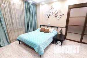 1-к квартира, посуточно, 58м2, 1/19 этаж