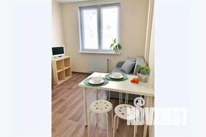 1-к квартира, посуточно, 38м2, 9/20 этаж