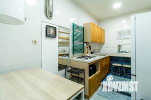 1-к квартира, посуточно, 80м2, 1/2 этаж