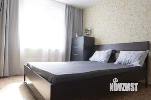 1-к квартира, посуточно, 50м2, 1/1 этаж