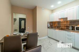 1-к квартира, посуточно, 44м2, 1/1 этаж