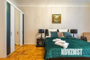 3-к квартира, посуточно, 92м2, 3/5 этаж