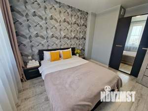 1-к квартира, посуточно, 42м2, 19/25 этаж