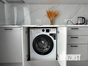 1-к квартира, посуточно, 38м2, 14/27 этаж