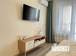 1-к квартира, посуточно, 37м2, 11/25 этаж