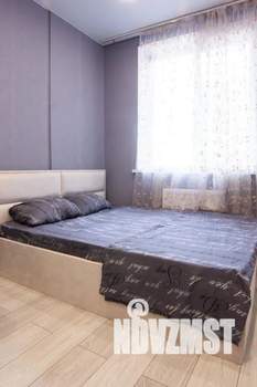 1-к квартира, посуточно, 32м2, 4/22 этаж