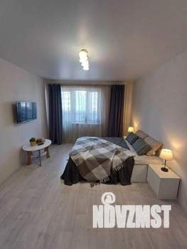 1-к квартира, посуточно, 42м2, 1/1 этаж