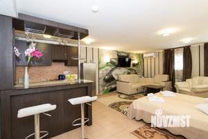 2-к квартира, посуточно, 75м2, 1/1 этаж