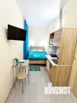 Студия квартира, посуточно, 13м2, 2/5 этаж