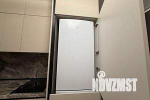 1-к квартира, посуточно, 40м2, 22/25 этаж