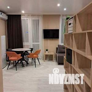 Студия квартира, посуточно, 32м2, 20/24 этаж