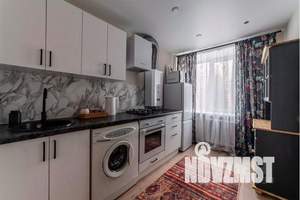 2-к квартира, посуточно, 44м2, 4/9 этаж