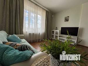 2-к квартира, посуточно, 60м2, 8/17 этаж
