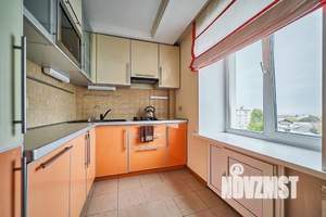 1-к квартира, посуточно, 46м2, 1/1 этаж