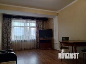 1-к квартира, посуточно, 57м2, 2/6 этаж