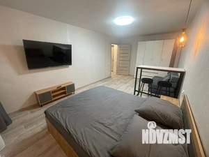 1-к квартира, посуточно, 33м2, 9/9 этаж