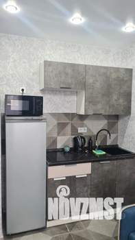 Студия квартира, посуточно, 24м2, 1/19 этаж
