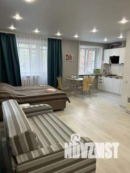 Студия квартира, посуточно, 33м2, 3/5 этаж