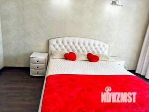 1-к квартира, посуточно, 40м2, 12/17 этаж