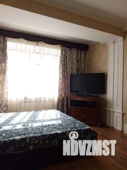 1-к квартира, посуточно, 57м2, 2/6 этаж