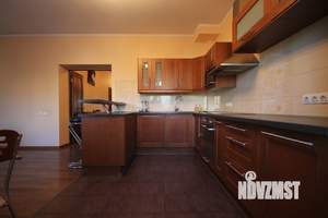 3-к квартира, на длительный срок, 100м2, 4/5 этаж