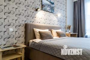 Студия квартира, посуточно, 38м2, 3/12 этаж