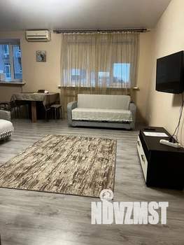 2-к квартира, посуточно, 43м2, 3/5 этаж