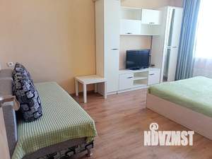 1-к квартира, посуточно, 36м2, 11/25 этаж