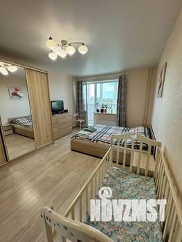 1-к квартира, посуточно, 40м2, 8/10 этаж