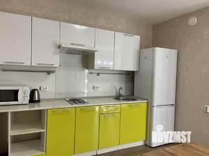 1-к квартира, посуточно, 38м2, 1/1 этаж