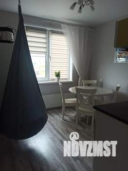 3-к квартира, посуточно, 57м2, 1/10 этаж