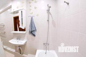 1-к квартира, посуточно, 38м2, 11/16 этаж