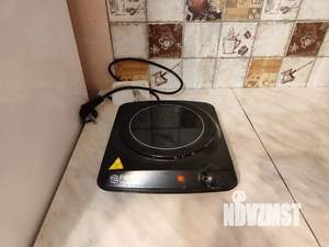 Студия квартира, посуточно, 25м2, 1/16 этаж